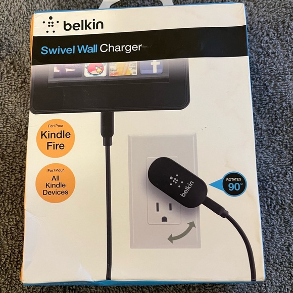 Bellingham Swivel Wall Charger - Picture 1 of 5